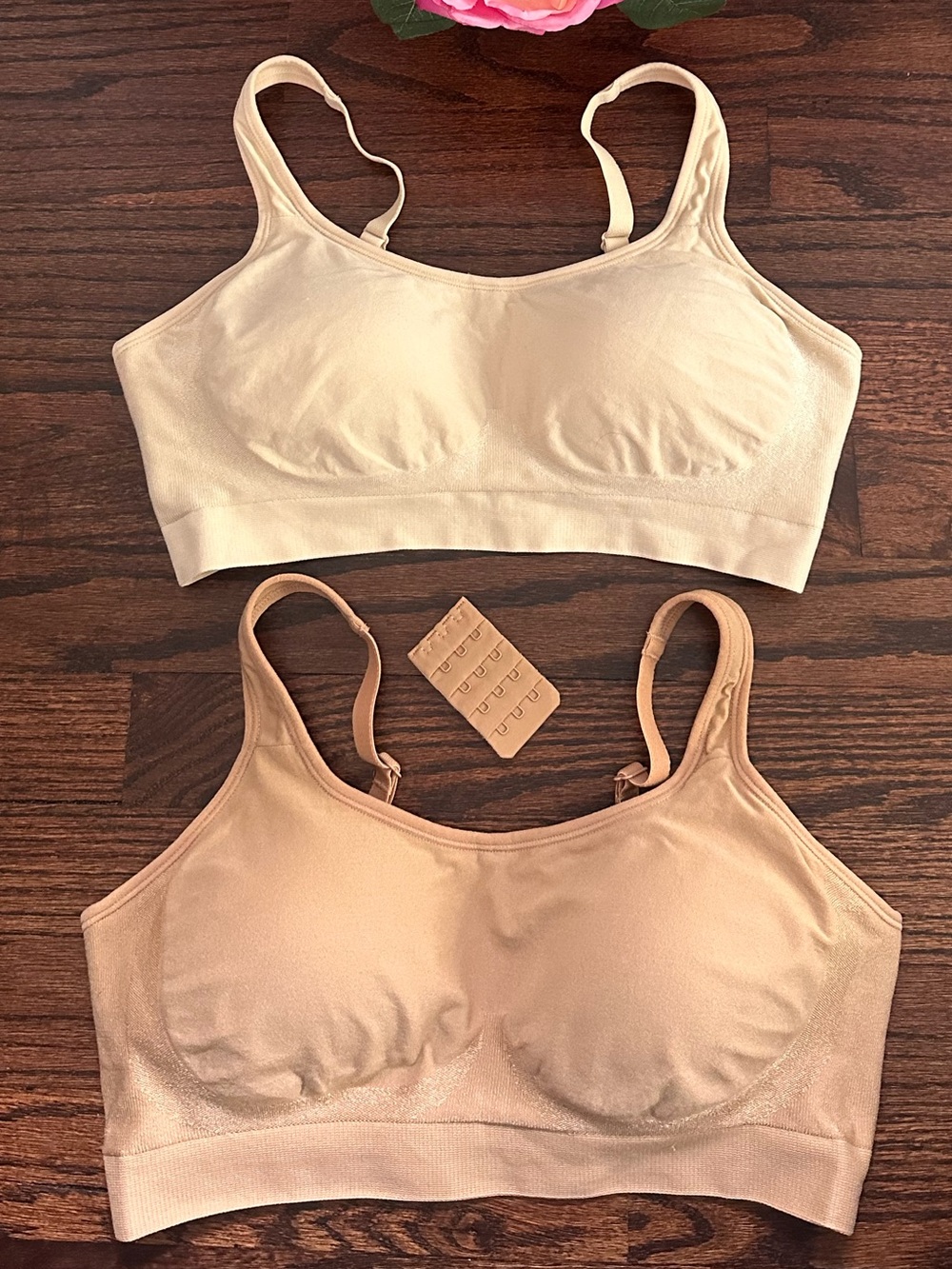 Bundle of two Underoutfit Comfort Shaping bras, size M